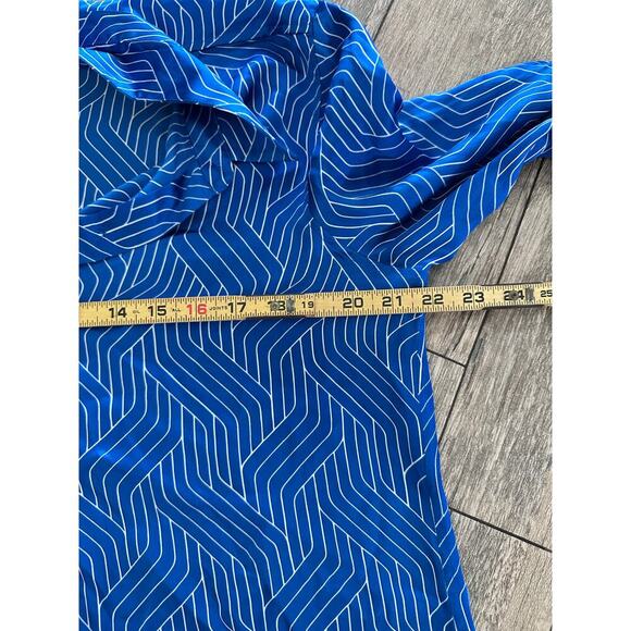 Equipment Femme Women's Blue 100% Silk Long Sleeves Button Dow Shirt Size Large - Picture 6 of 7